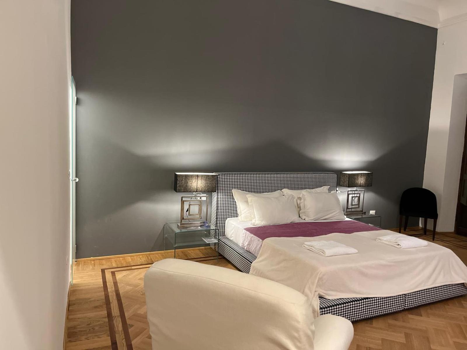 Family Apartment Smn *